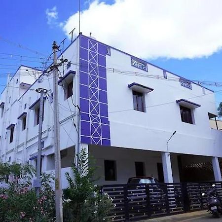 White House- 1Bk Pleasant Apartment With Open Terrace Coimbatore Dış mekan fotoğraf